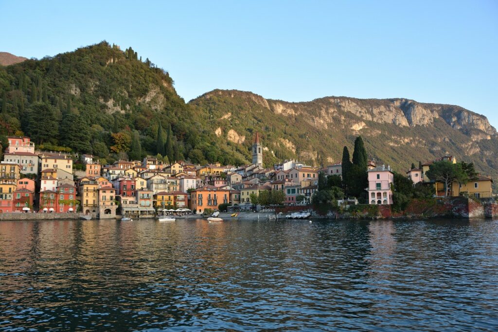 Italie lac de côme - par Hunyvers