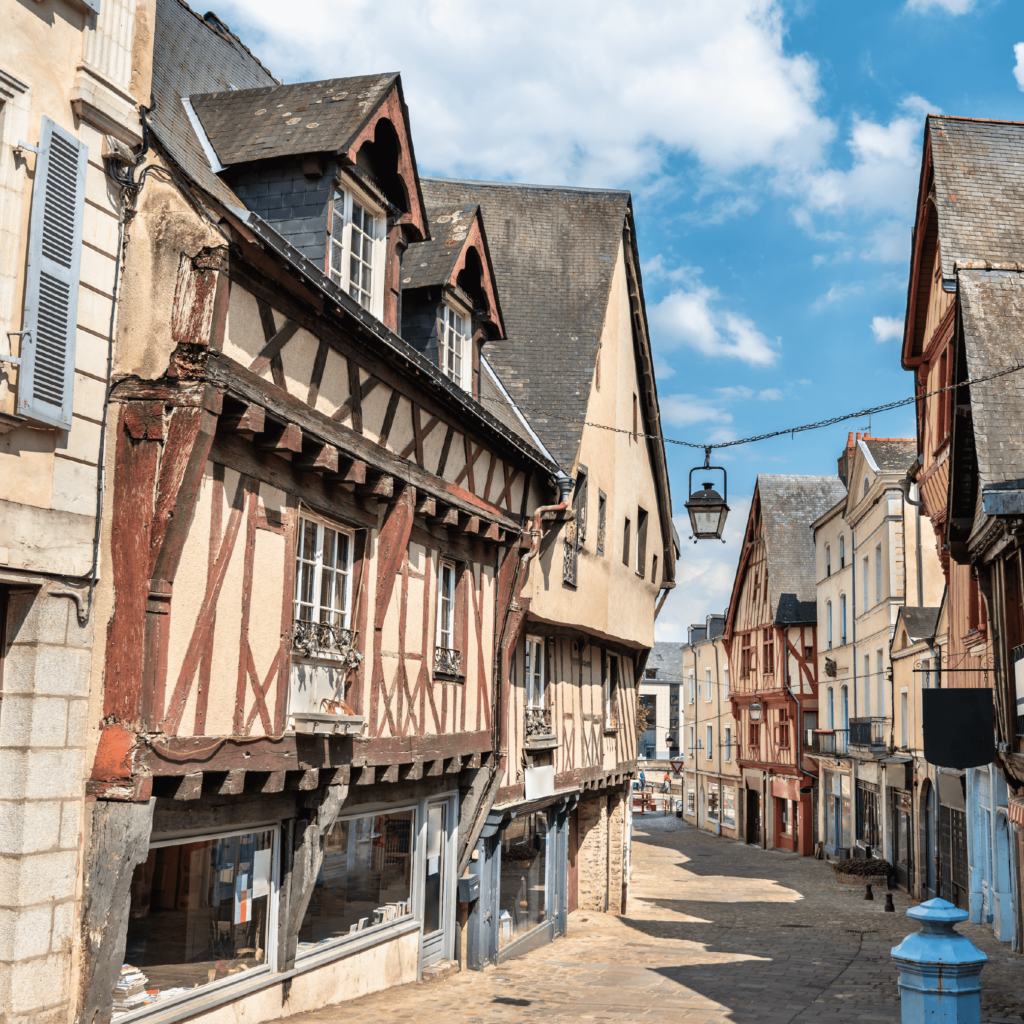 Laval
