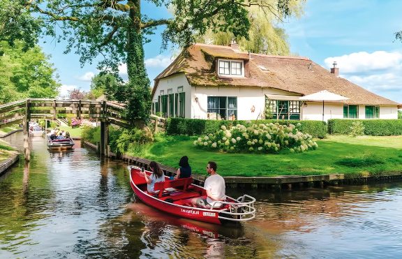 Les Pays-Bas en camping-car : Giethorn, la Venise du Nord